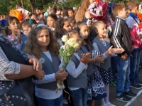 Стотици деца прекрачиха училищния праг в Мездра