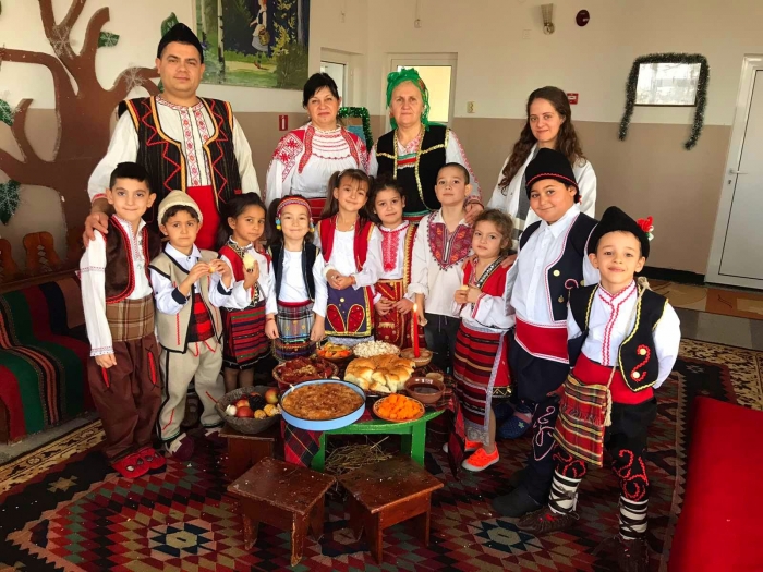 Открит урок за традициите направиха в Попица