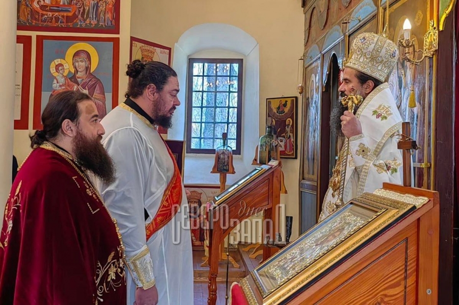Видинският митрополит ръкоположи нов свещеник в Медковец