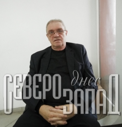 Министър награди здравен шеф за ваксинации