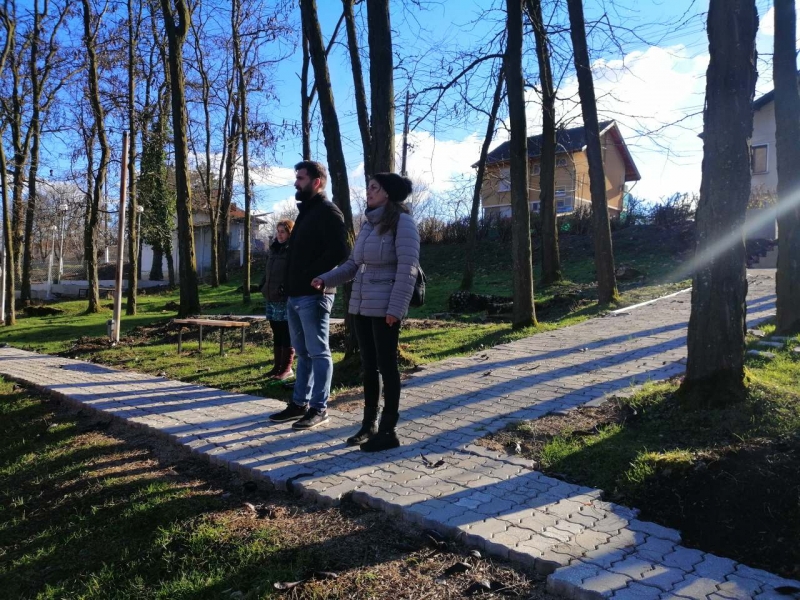 С кмета на Мраморен Гергана Маркова в новия парк с лятно кино