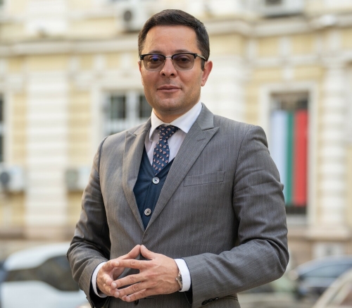Министър Пулев пристига във Враца