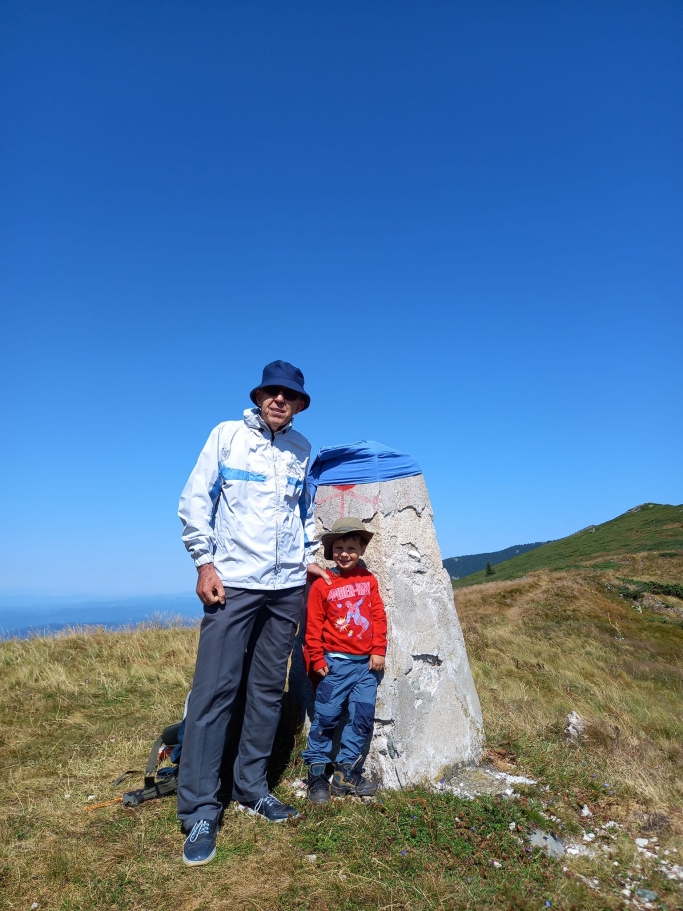 Най-малкият и най-възрастния участник