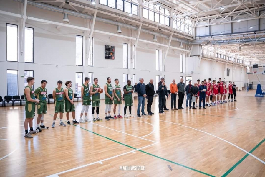 Спортният министър и баскетболни легенди гостуваха на приятелски мач във Враца