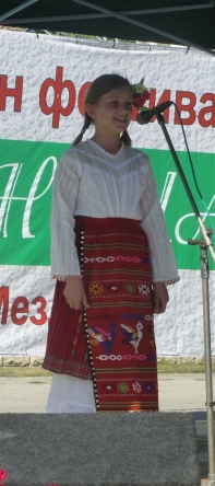 Малката певица Ния Петкова от Царевец заслужено спечели първо място при индивидуалните изпълнители