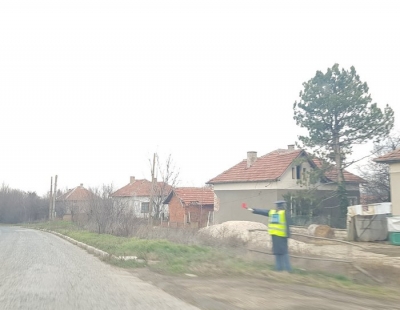 С чучело борят високата скорост в Алтимир