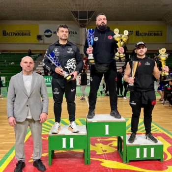 Огромен успех! Бойците на „Върколак“ - отборен шампион на България