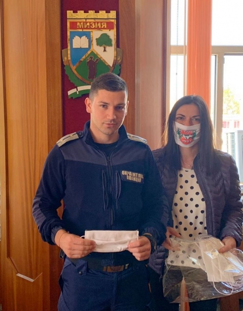 Мизийските полицаи тръгват с маски на Ботев Враца