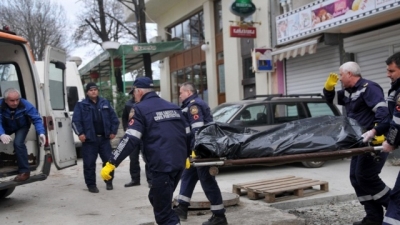 Откриха труп в Мездра