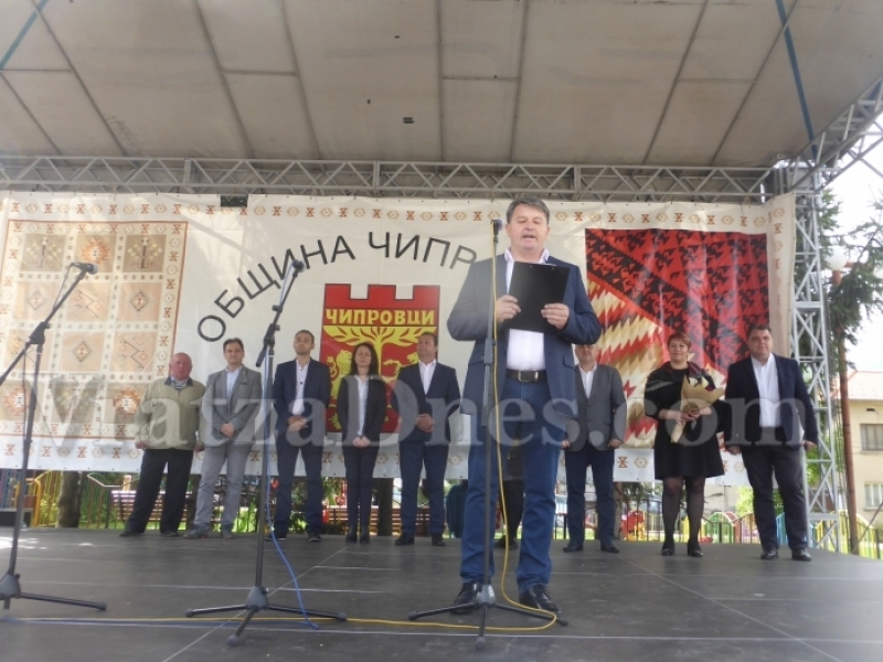 300-годишни килими и хиляди гости ще има на фестивала в Чипровци