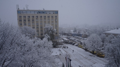 20 см. сняг и три села без ток в община Мездра