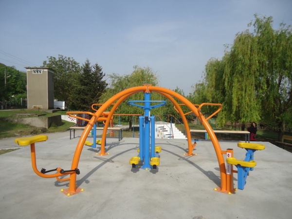 Откриват модерна площадка в Долни Вадин