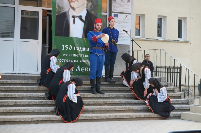 Белослатински младежи направиха впечатляващ спектакъл за Левски