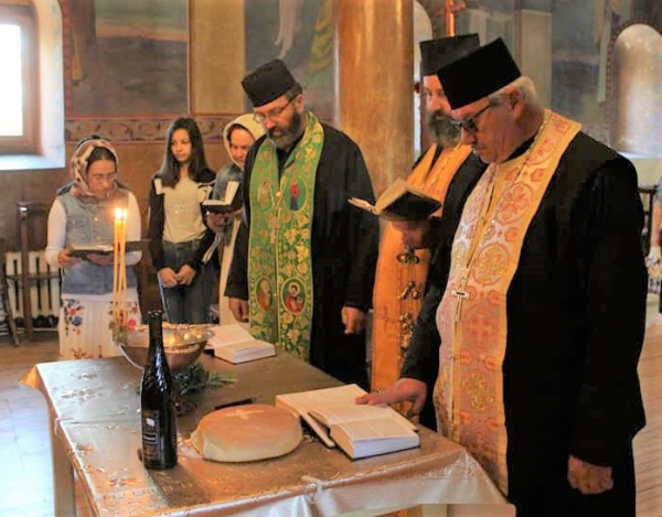 Молебен за дъжд отслужиха в Кнежа