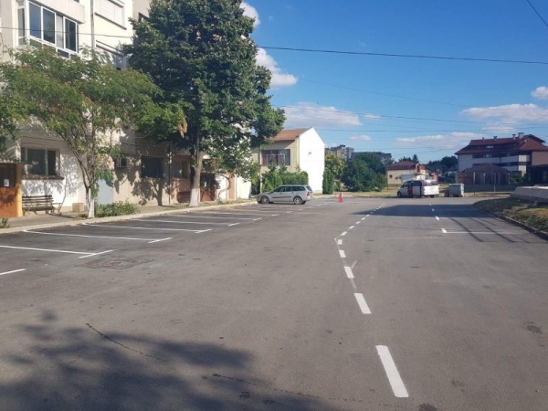 Десетки улици асфалтираха в Кнежа