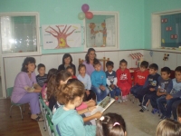 Кампанията „Чети с мен” завладя деца и ученици в Криводол   