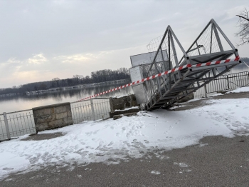 Над 70 000 евро са щетите от румънските баржи във Видин