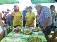 Ути награди рибни деликатеси на Дунавския бряг