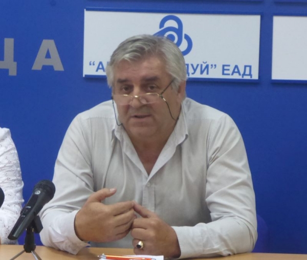Иван Аспарухов: Кандидатирам се Мездра да тръгне отново напред
