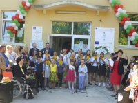 60 години празнува днес селановското училище