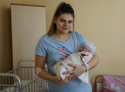Първото новородено в МБАЛ-Мездра за 2020 г. е момче