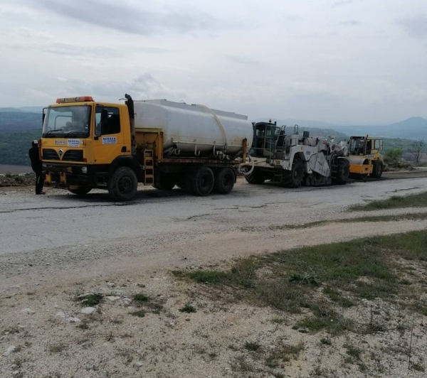 Започна ремонт на пътя Кунино-Реселец