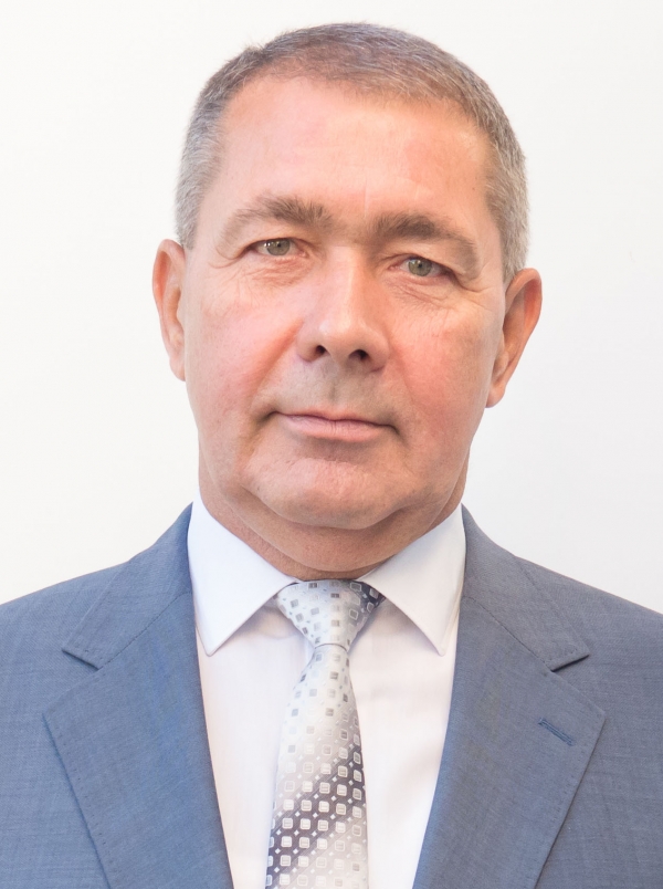 Модерни спортни игрища ще имат 2 романски села