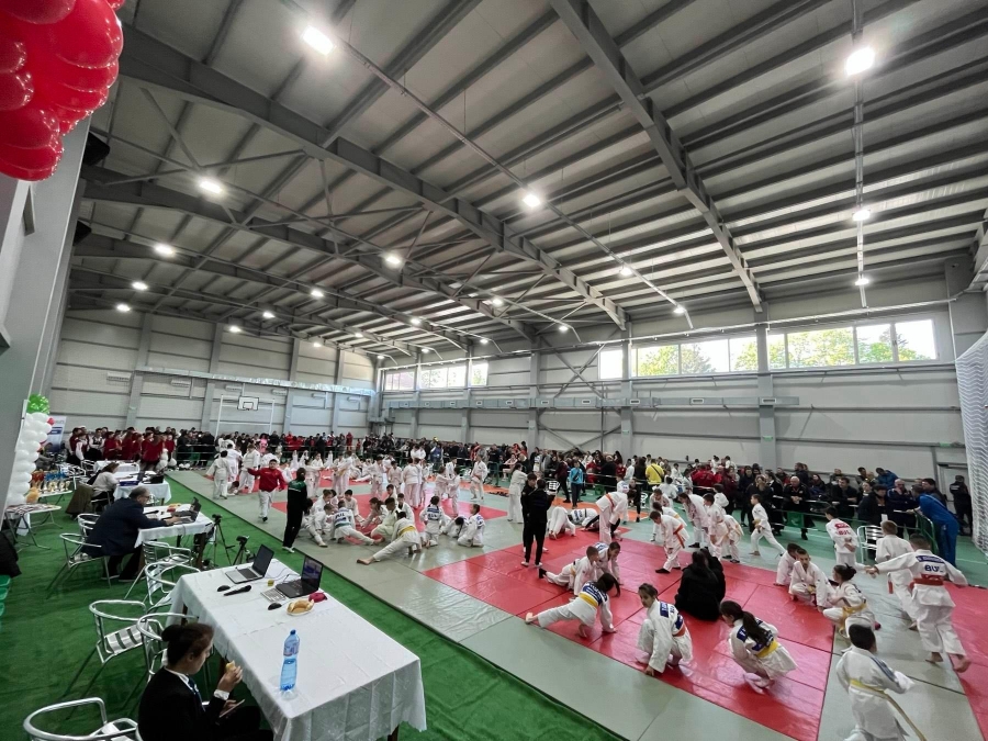 Над 300 деца от България и Румъния събра турнир по джудо в Бяла Слатина