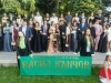С красиви тоалети дефилираха зрелостниците на СУ „Васил Кънчов“