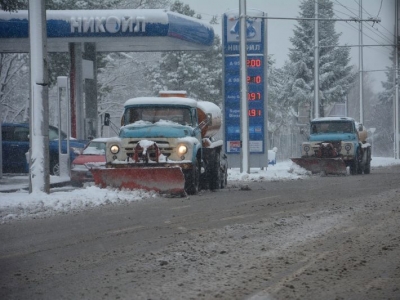 Бедствие! Половин метър сняг и десетки села без ток във Врачанско