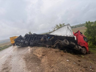 Тежка катастрофа затапи възлов участък