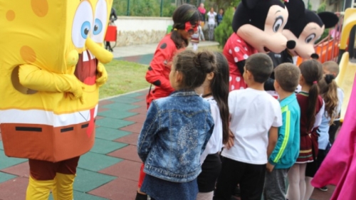 Продължава подкрепата на деца от община Бяла Слатина