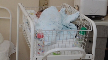 Äâå ìîì÷åòà ñà ïðîïëàêàëè âúâ âèäèíñêàòà áîëíèöà îò íà÷àëîòî íà ãîäèíàòà