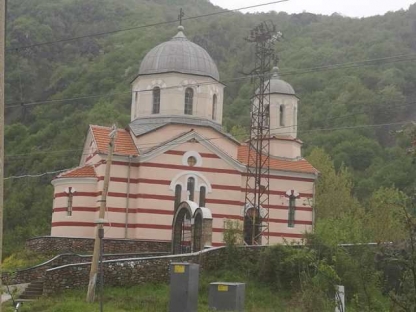 "Св. Пророк Елисей" с новата фасада.