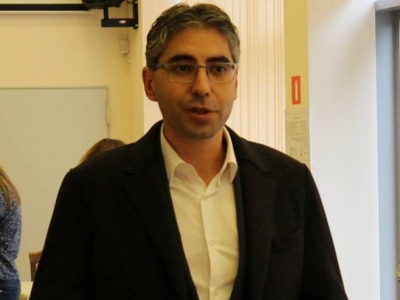 Кмет зарадва деца в неравностойно положение за Коледа