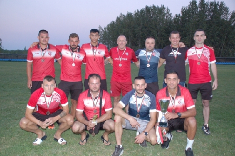 Пет отбора спорят за купата на „Кариана къп“