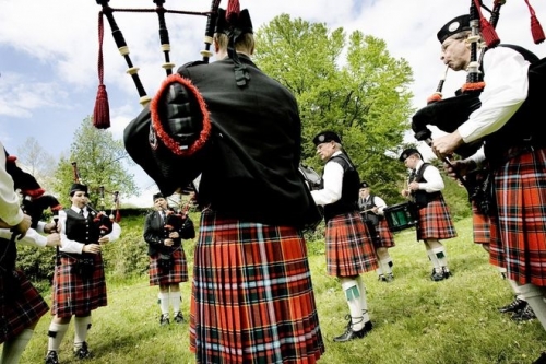 Гайдари от Шотландия ще огласят фестивал в Северозапада
