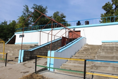 Извършен е козметичен ремонт на стадиона