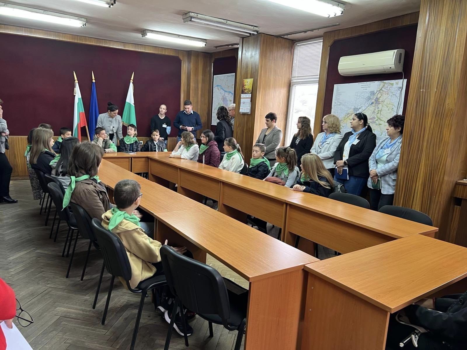 Ученици поеха управлението на Мизия