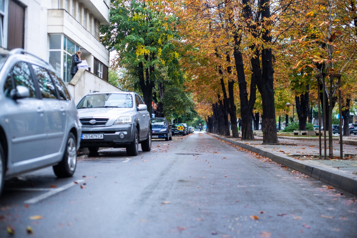 Отлагат старта на платената зона в Мездра, обособяват еднопосочни улици
