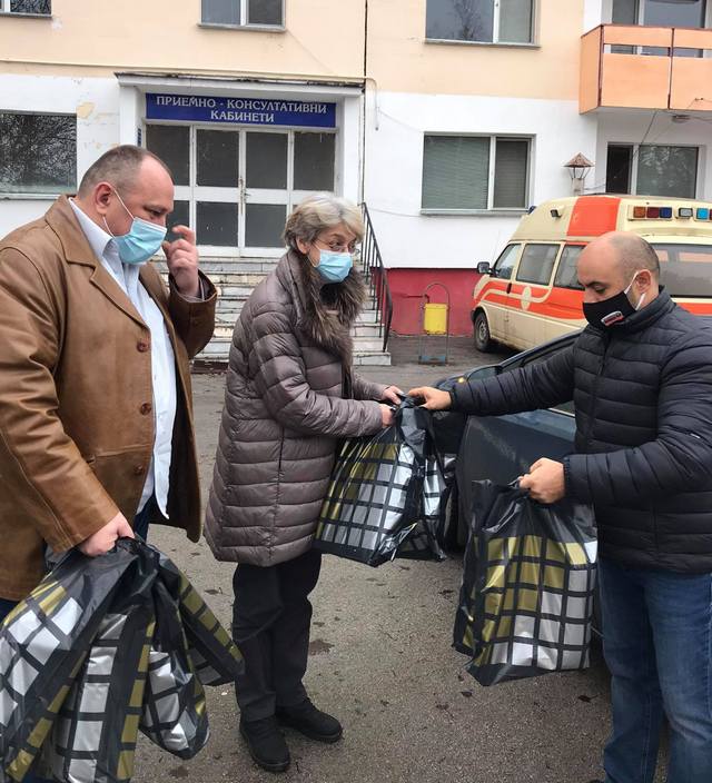 Врачански депутат направи дарение на Ковид отделение