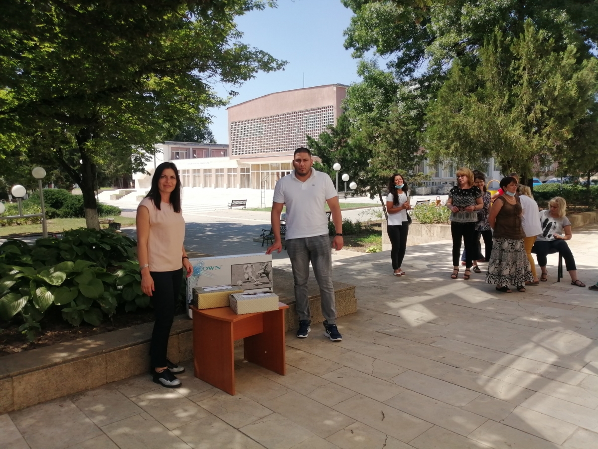 Телевизор и ваучери спечелиха редовни данъкоплатци в Мизия