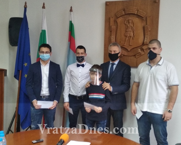 Производител на жива бира със стипендия от община Монтана