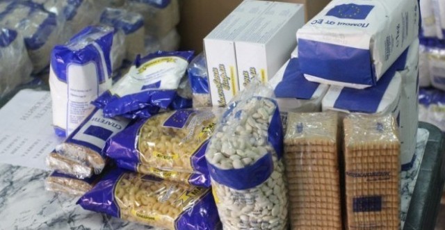 Започва раздаването на хранителни продукти