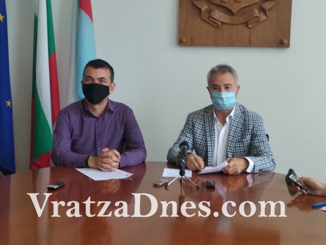Общински съветници от Монтана даряват от заплатите си
