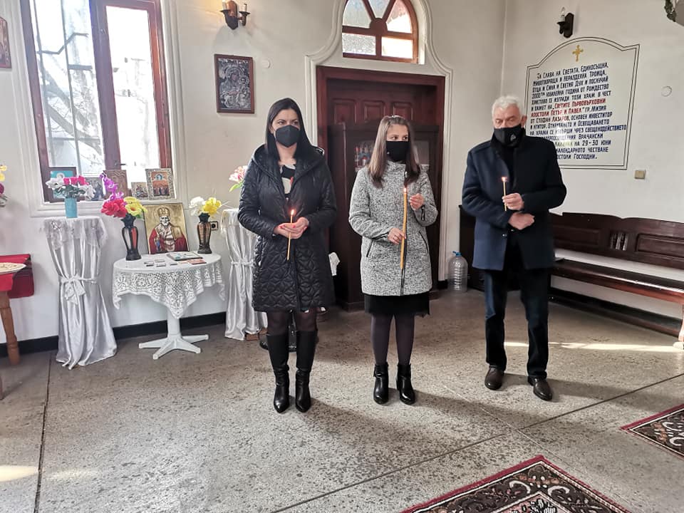 Тържествена литургия направиха в Мизия на Благовещение