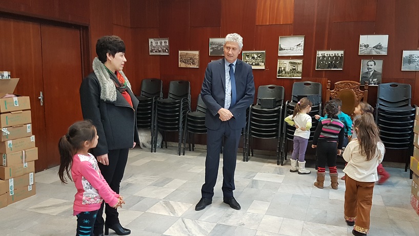 260 деца от социално слаби семейства ще получат подаръци от Германия