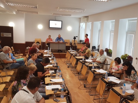 Търсят управител на транспортна фирма