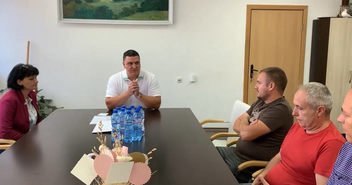 Росен Добрев награди огнеборци