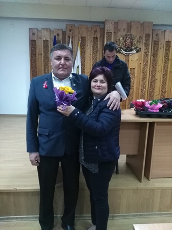 Кмет поздрави общински служителки